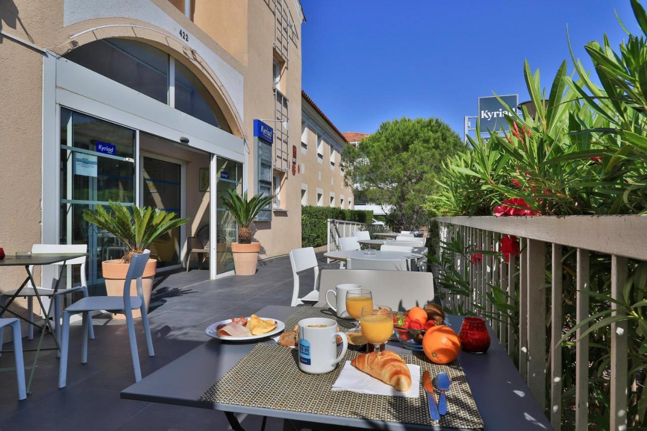 Hotel Restaurant Kyriad Fréjus Dış mekan fotoğraf