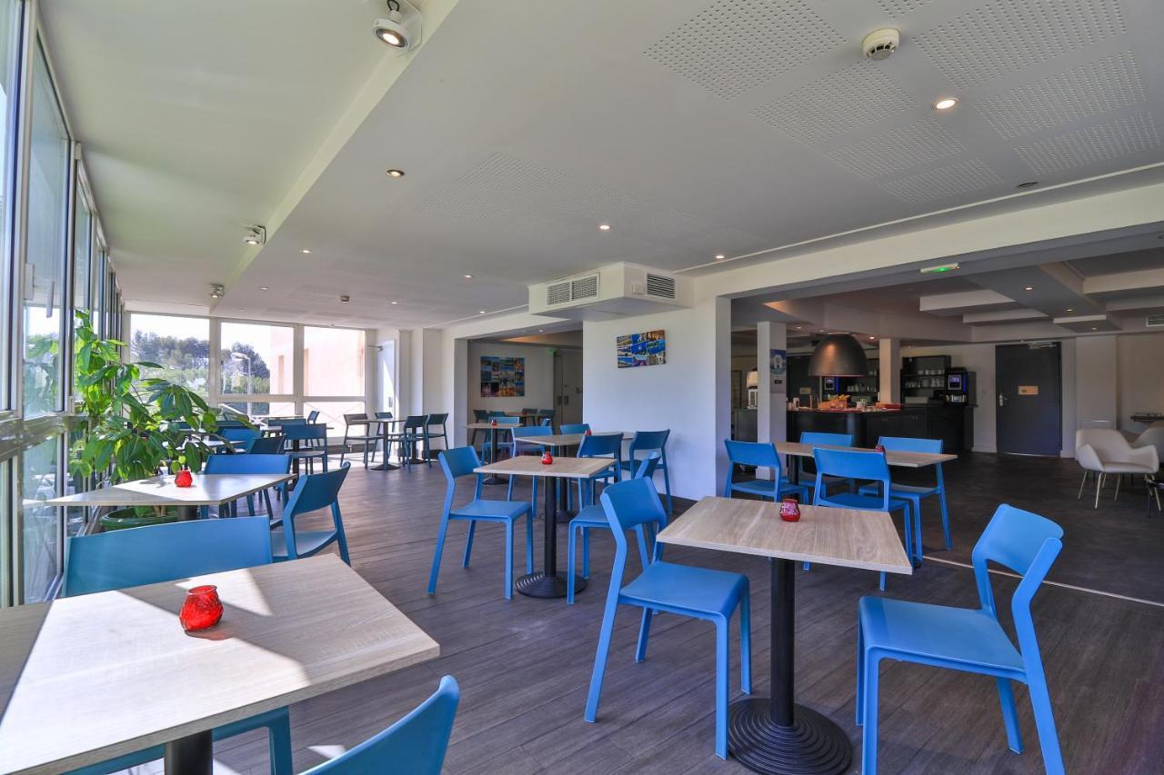 Hotel Restaurant Kyriad Fréjus Dış mekan fotoğraf