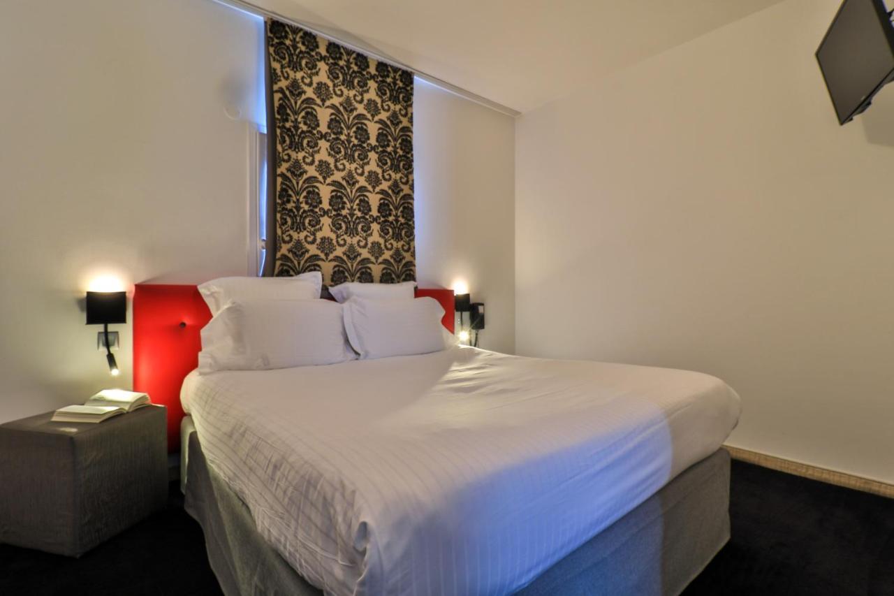 Hotel Restaurant Kyriad Fréjus Dış mekan fotoğraf
